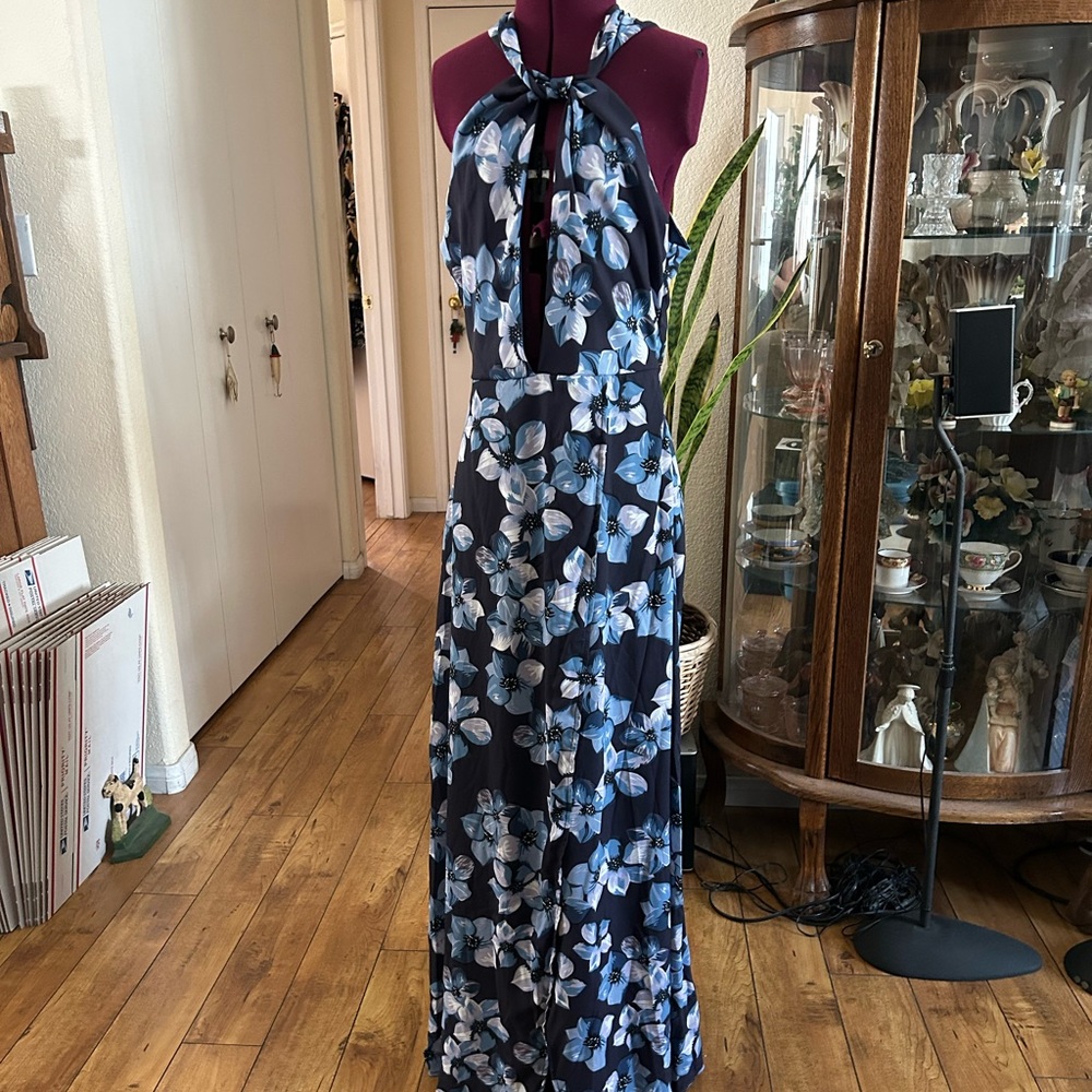 NWT HAODUOYI Floral Dress